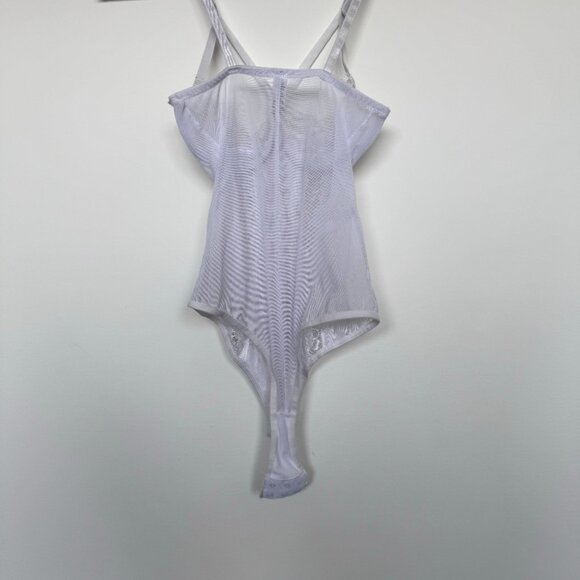 [NEVER WORN] White Lingerie One Piece Bodysuit Fashionova - Picture 5 of 8
